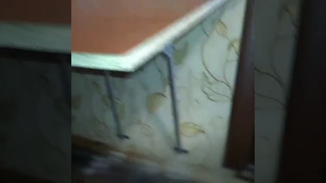 Возьми на заметку. Гениально и просто. Складной стол своими руками. смотреть онлайн