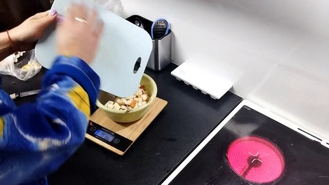 оладушки с яблоком кушаем и стройнеем легко. смотреть онлайн