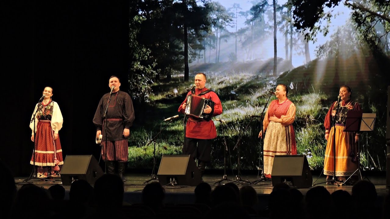 Ансамбль ПТАШИЦА – Концерт в Великом Новгороде, 1 часть | Песни под гармонь смотреть онлайн