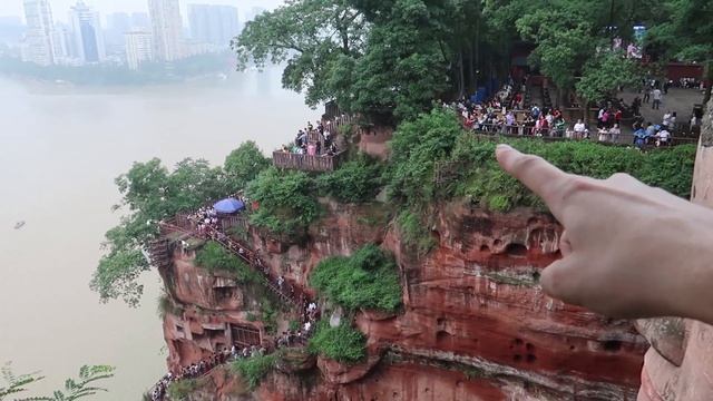 LESHAN GIANT BUDDHA Chengdu Day Trip | China Travel