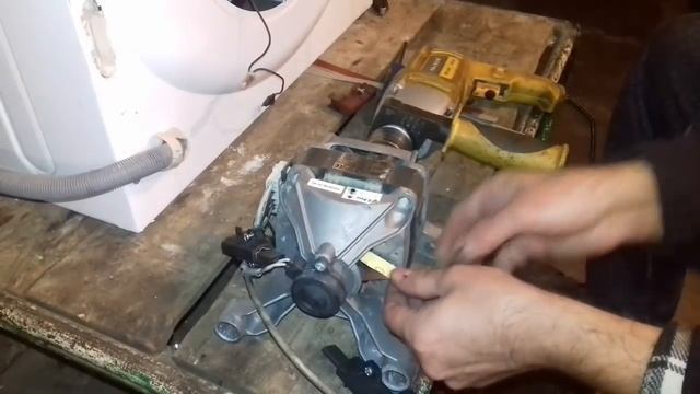Ремонт двигателя стиральной машины, из-за чего не выходит на отжим смотреть онлайн