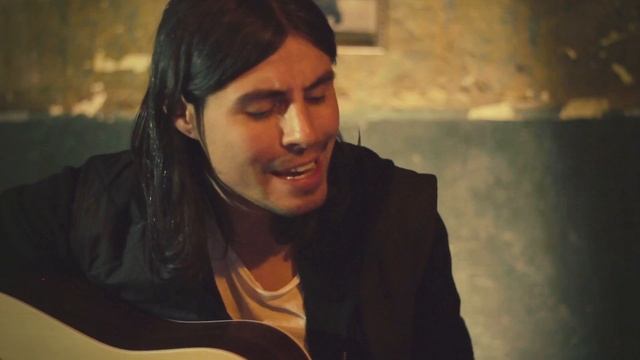 Low Roar - Easy Way Out (Brand New Session) смотреть онлайн