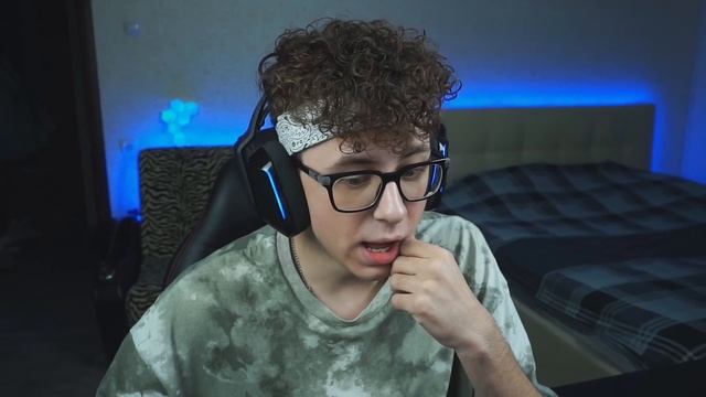 СЫГРАЛ С КФГ СИЛЬВЕРА НА 10 ЛВЛАХ (CS:GO) смотреть онлайн