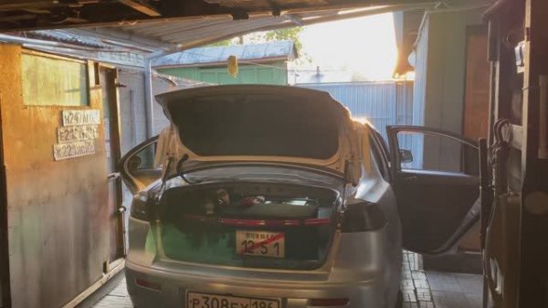 Silver Samurai - Взорвали салон Lancer X