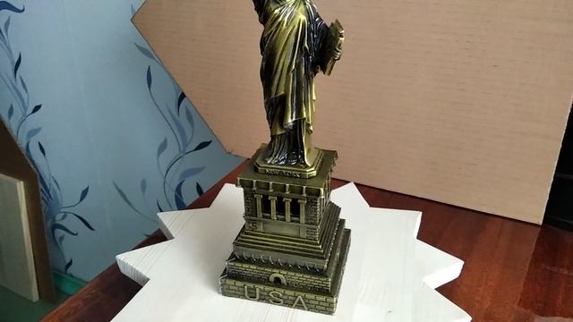 СТАТУЯ СВОБОДЫ.