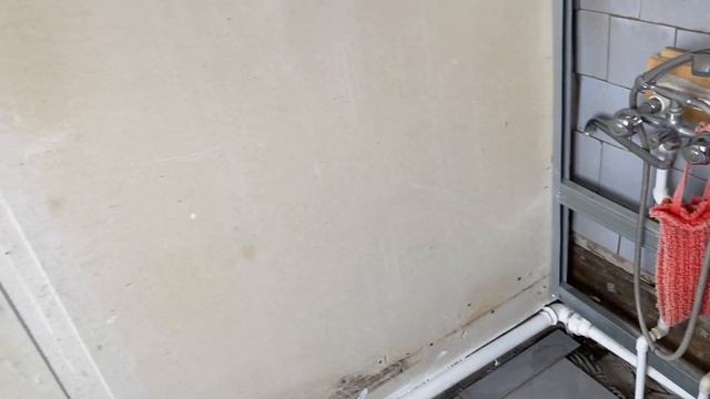 ФАРТУК НА КУХНЕ/ПВХ ПАНЕЛИ НА КРИВЫЕ СТЕНЫ смотреть онлайн
