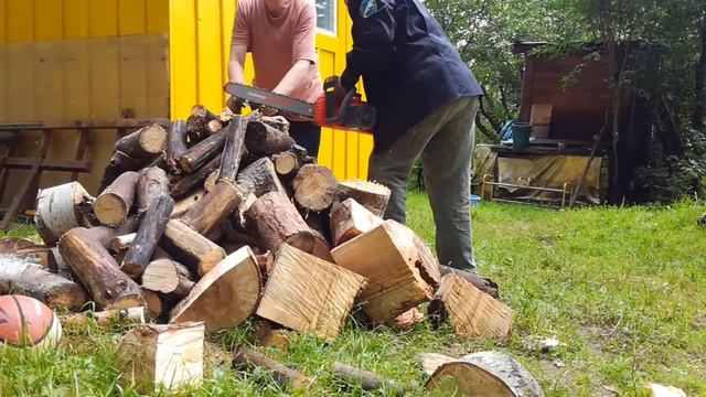 Пилим дровишки на даче смотреть онлайн