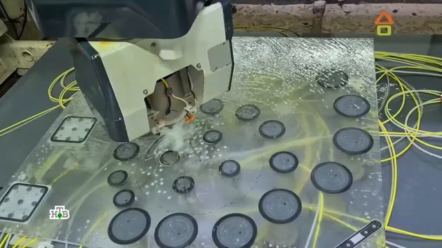 Производство Цех стекла. смотреть онлайн