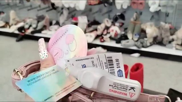 Ross Christmas/Valentine's Shop With Me!! Uggs,Disney, Hello Kitty,Gift Sets &More!! смотреть онлайн