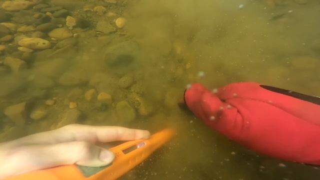 Нашел смартфон и GoPro под водой, с помощью акваланга у мажорского пляжа!