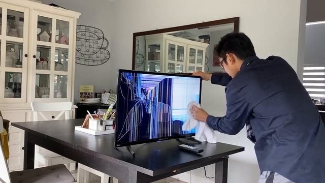 How To Fix Cracked Or Broken Tv Screen Without Replacing The Screen смотреть онлайн