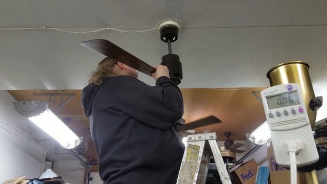 Emerson Heat Fan "Blenderfan" Ceiling Fan model HF-352 #2 INSTALLATION W/ METAL PETE смотреть онлайн