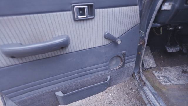 The Cheapest Land Cruiser On The Planet смотреть онлайн