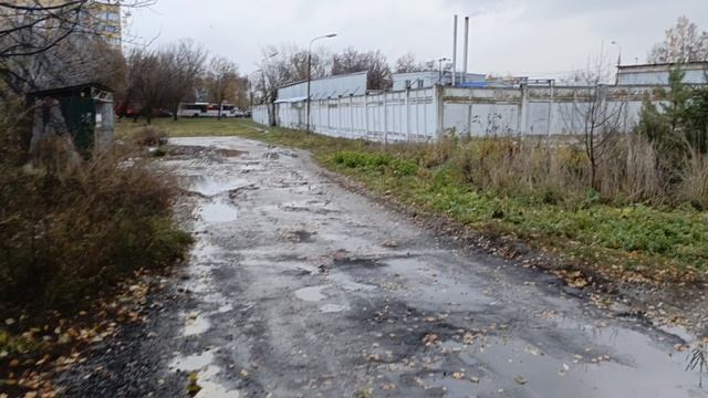 Ужасная дорога на нашей улице. Что скажете? смотреть онлайн