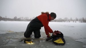 Мы погрузили подводный дрон под лед и увидели эти жуткие военные находки на дне