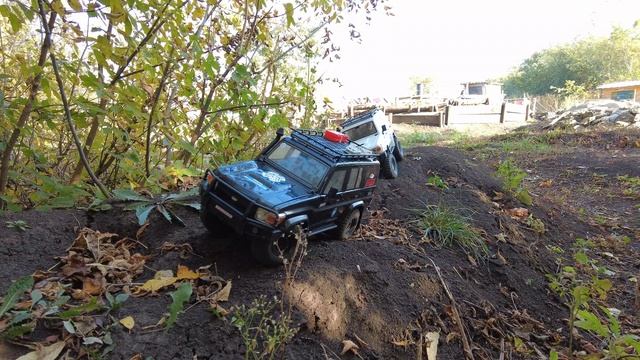 Небольшой компанией в гостях у Евгения в Дрезгалово смотреть онлайн