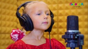 Детская песня «Песенка о волшебном цветке» | Академия Голосок | Школьникова Тася