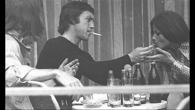 Неспетое Высоцким. Из за гор, я не знаю где горы те...