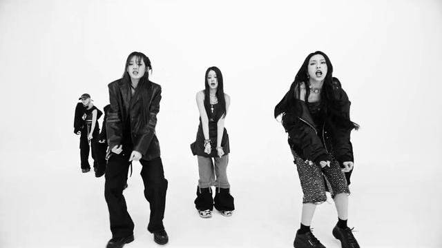 BABYMONSTER "click clack " perfomance mirrored смотреть онлайн