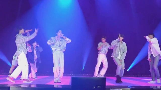 BTS - MEMORIES 2020 Disc 7 BANG BANG CON The Live Stage CAMBoyz with Fun смотреть онлайн