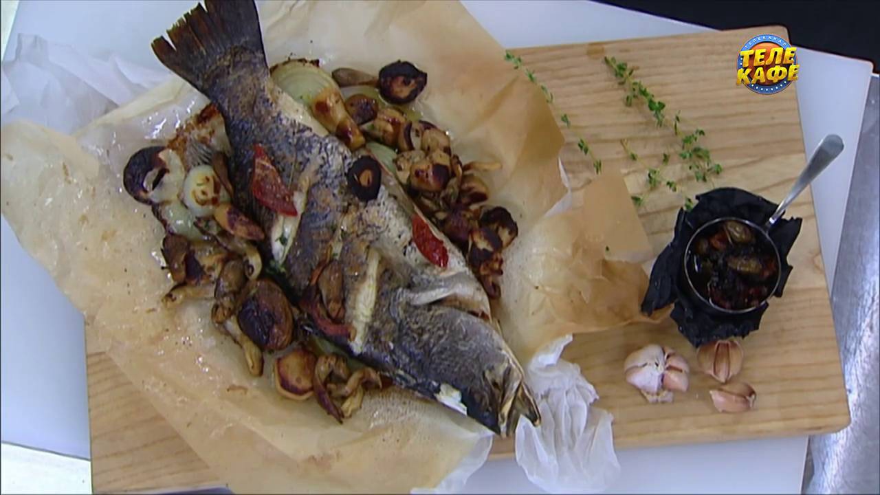 Стейк из морской форели с лапшой из цукини и мидий. Баррамунди с лесными грибами и соусом бальзамик смотреть онлайн