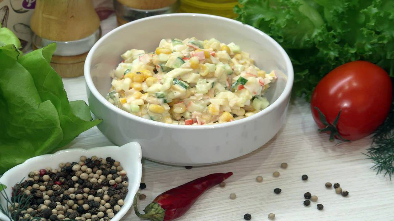 Салат с крабовыми палочками и сыром косичка смотреть онлайн