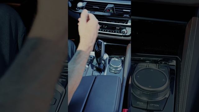 Обзор BMW 530e Hybrid на канале. #автоизяпонии #автоизкореи #автоподзаказ #владивосток смотреть онлайн