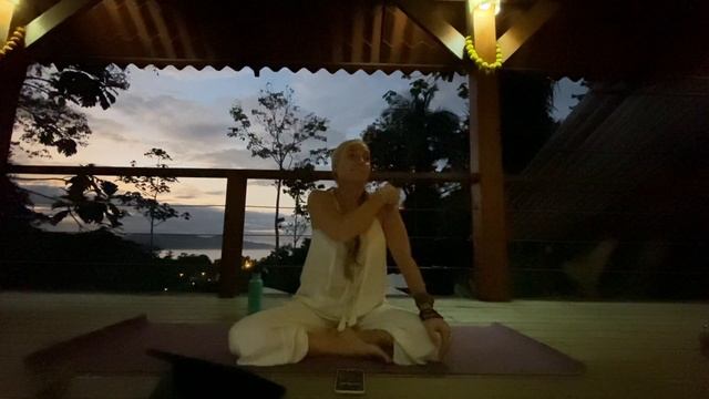 Sat Nam dear Yogis! 🧘♀️ set or Kriya for Physical and Mental Vitality. смотреть онлайн