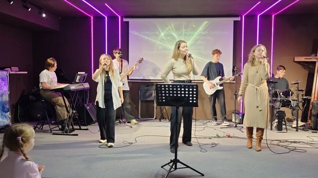 Прославление 03.11.24. смотреть онлайн