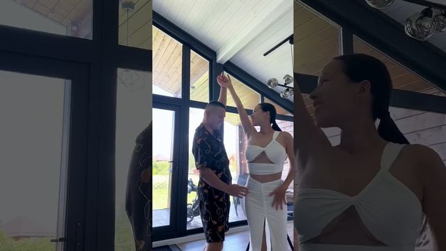 Поменялись ли ваши отношения с партнёром после родов? #klykovshorts #семья #love #любовь смотреть онлайн