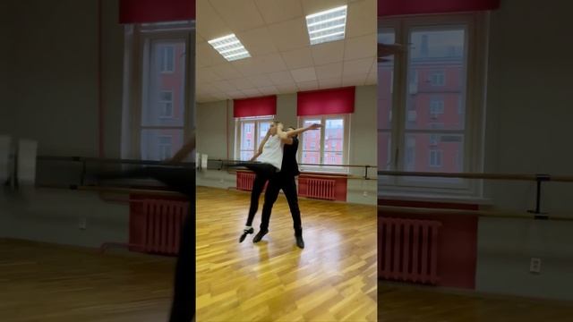 МЫ ЛЕТАЕМ! #shorts смотреть онлайн