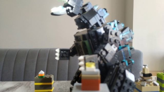 Лего Годзилла против военных (анимация тест).