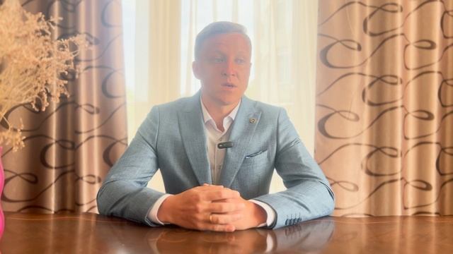 Опускает руки смотреть онлайн