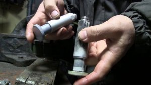 ИСУЗУ ФОРВАРД солдатик подкачки топлива
