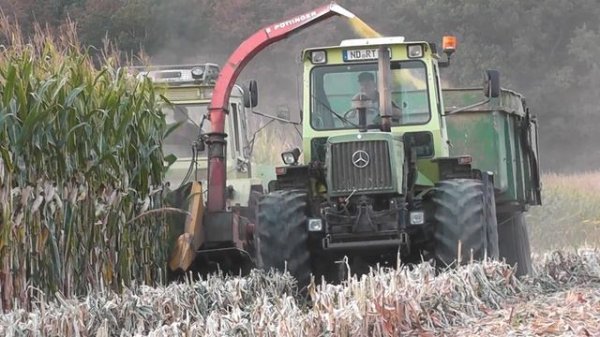 MB-Trac´s beim Maishäckseln 2016