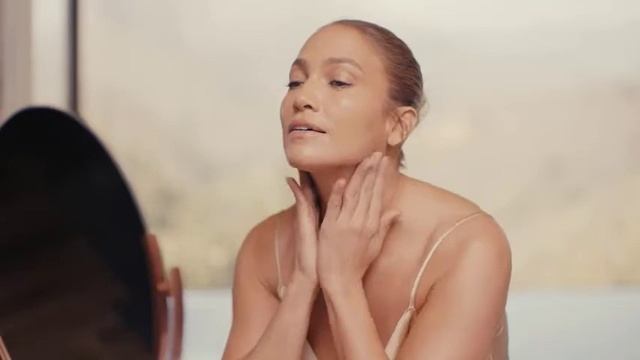 BEAUTY That JLo Glow Serum. смотреть онлайн