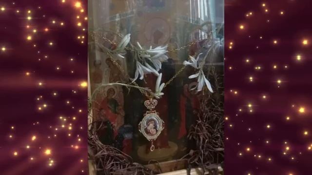 КУЛЕВЧАНОСКОЕ ЧУДО! Под Одессой Кровоточит Лик Богородицы А Лилии Цветут Круглый Год смотреть онлайн