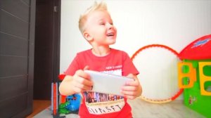 Егорка учит считать шоколад маму Candy for kids