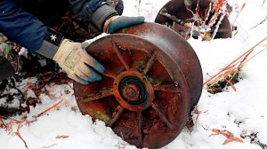 НАААШЁЛ! КУЗНЯ 1940 ГОДА! УДИВИТЕЛЬНЫЕ НАХОДКИ. КОЛЕСНИЦЫ. СТРАШНЫЙ КОЛОДЕЦ! СТАРИННАЯ КУЗНЯ!