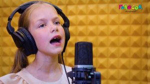 Детская песня - Крылатые качели | Академия Голосок | Тоторина Ксения (9 лет)