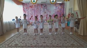 Весенний хоровод