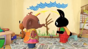 Бинг играет в "Большого Серого волка"! | Бинг Русском