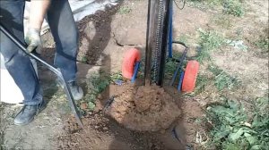 Как бурить со стойкой для ручного бензобура.