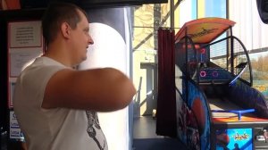 УДАР ГОЛОВОЙ НЕРФ БРОС ШОУ HEAD STRIKE