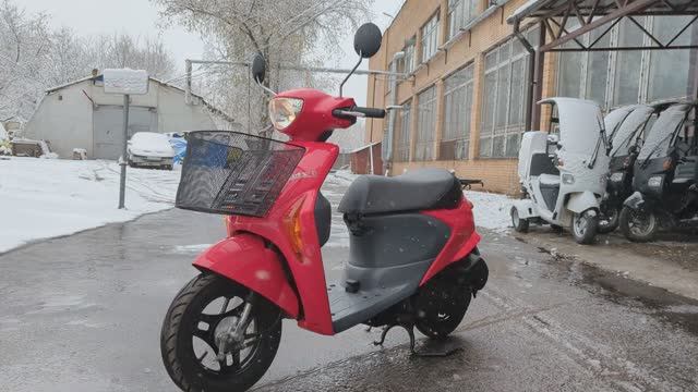 Скутер Suzuki Lets 5 (арт. 119SA48) 2008 г.в смотреть онлайн
