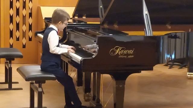 1) С. Рахманинов. Маргаритки. 2) Ф. Шопен. Вальс До-диез минор ор.64. смотреть онлайн