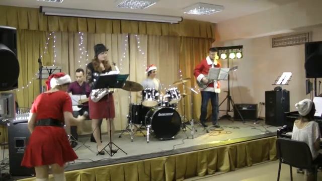 Новогоднее выступление Orange Jam в Доме Учёных   Blue Bossa, Mr  P C , Let It Snow, In The Mood