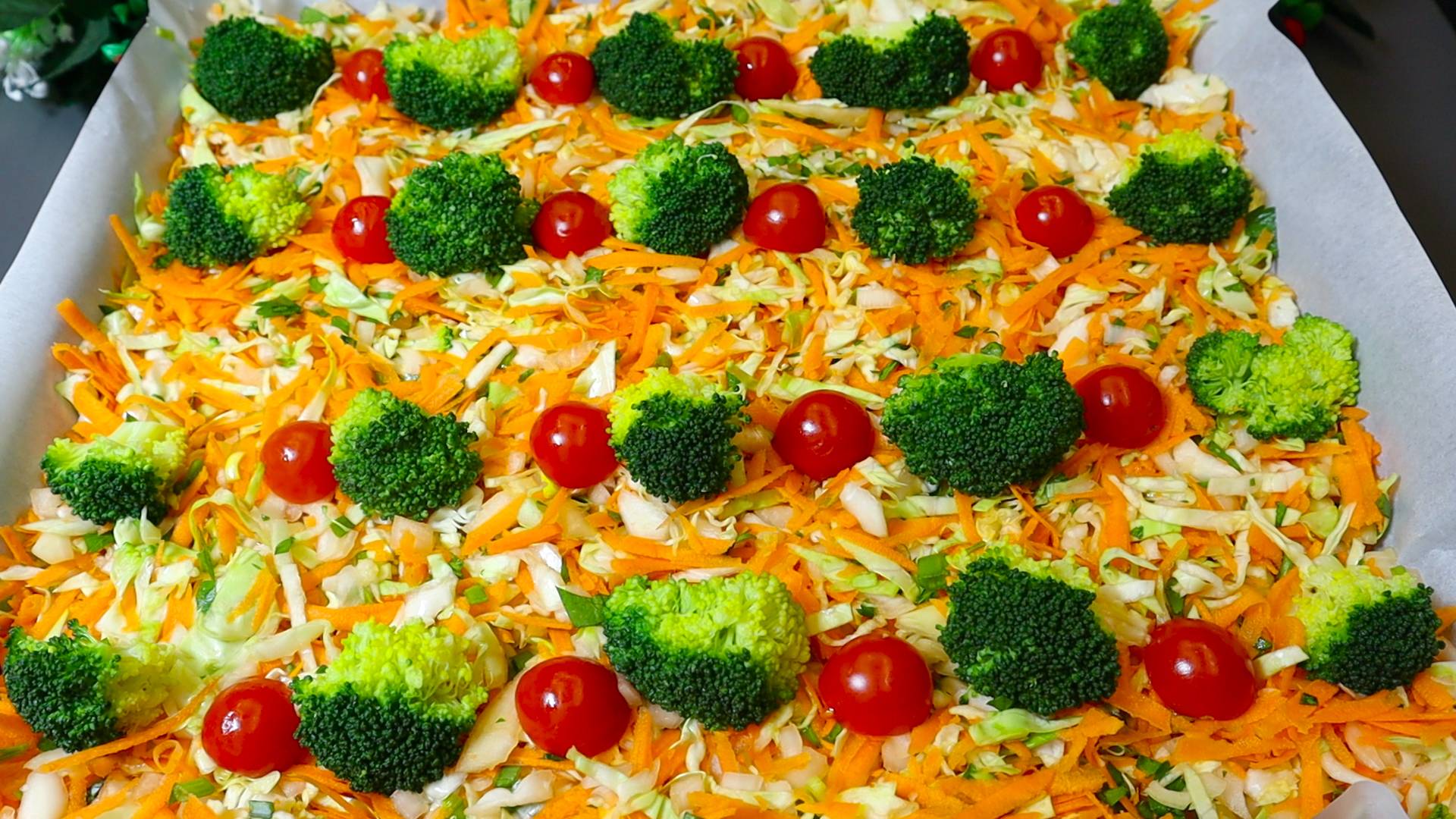 Все порежьте и отправьте в духовку! Рецепт овощной пиццы в который я влюбилась сразу.