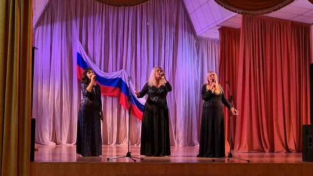 "Мы- единое целое" - Трио"Родники" смотреть онлайн