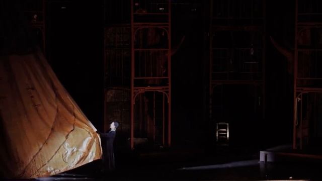 Carmen - “Carreau, Pique... La Mort!”